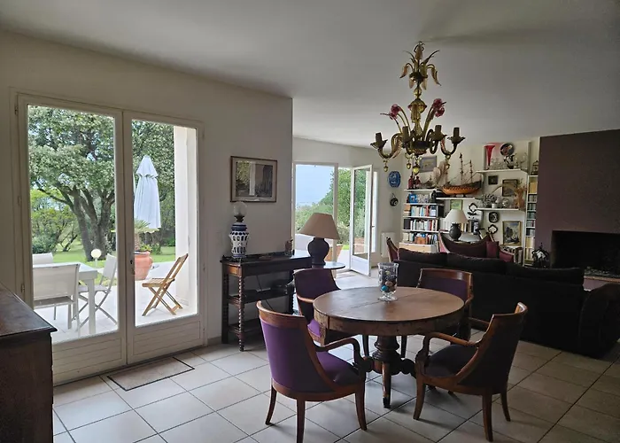 Villa A Merendella, Avec Vaste Jardin Arbore, Vue Mer, Acces Direct Pietrosella